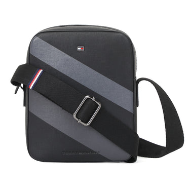 Tommy
Hilfiger Coniston Crossbody black