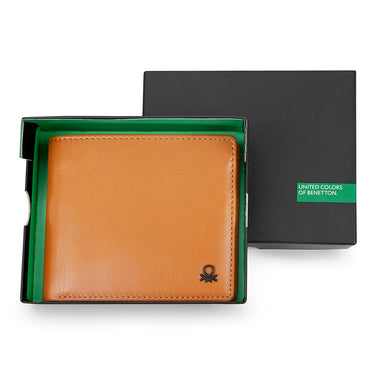 UCB Brenon Men's Leather Global Coin Wallet Tan