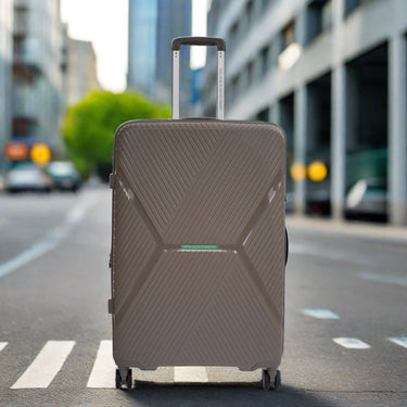 United Colors of Benetton
Galaxy Hard Luggage