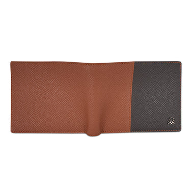 United Colors of Benetton Jacobo Passcase Wallet Brown
