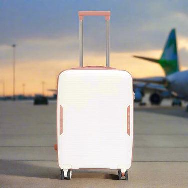 United Colors of Benetton
Opal Hard Luggage White Cabin