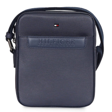 Tommy
Hilfiger Brookvale Cross Body Navy