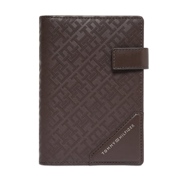 Tommy Hilfiger Lothian Mens
Passport Case Brown