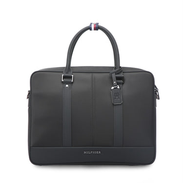 Tommy
Hilfiger Greeley Premium Business
Case