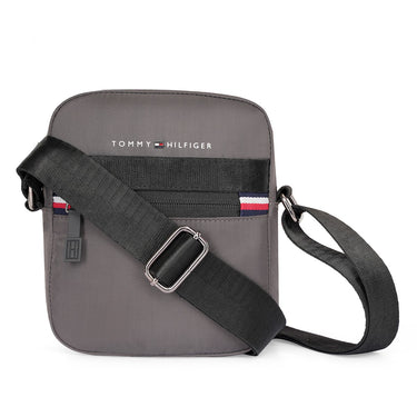 Tommy
hilfiger sunbury crossbody grey black