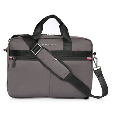 Tommy
Hilfiger Hobart Business Case
