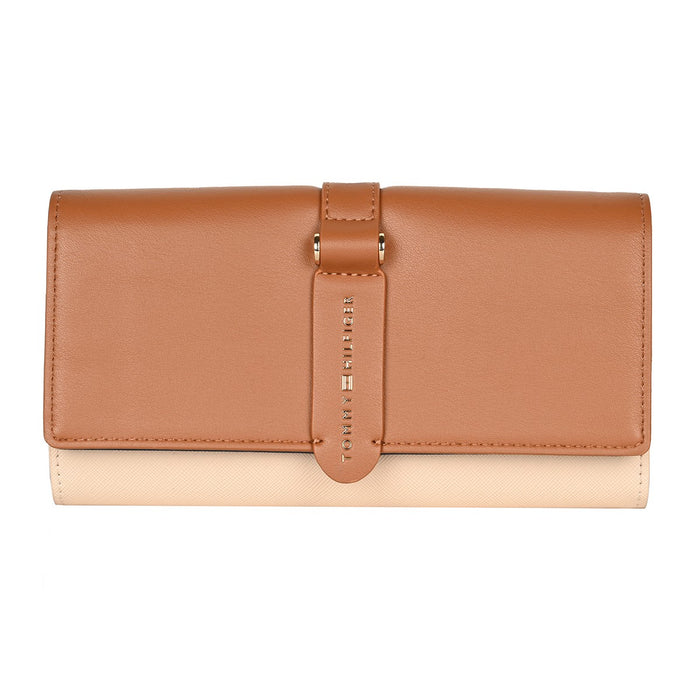 Tommy Hilfiger Giovani Women's Flap Wallet