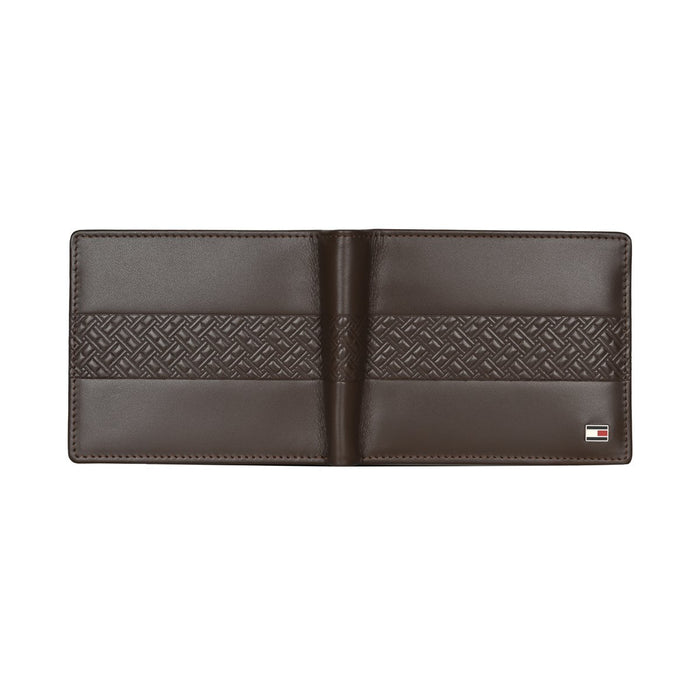 Tommy Hilfiger Nuevo Men's Passcase Wallet
