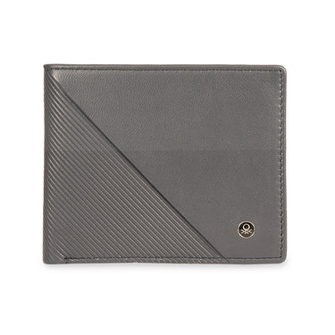 United Colors of Benetton
Dragley Men's Slimfold Wallet