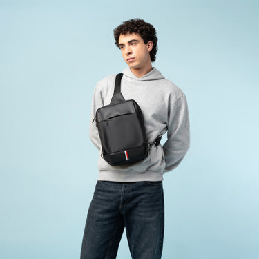 Tommy Hilfiger Heath Crossbody