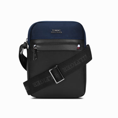 Tommy
Hilfiger Veya Crossbody