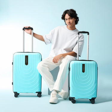 Aeropostale The Curvy Eagle Hard Luggage Sky Light Cabin