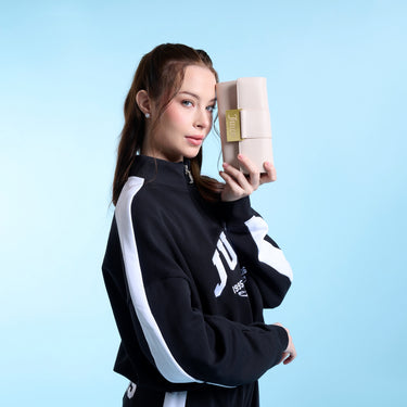 Juicy Couture L'Aura Trove Women's Flap Wallet with Sling