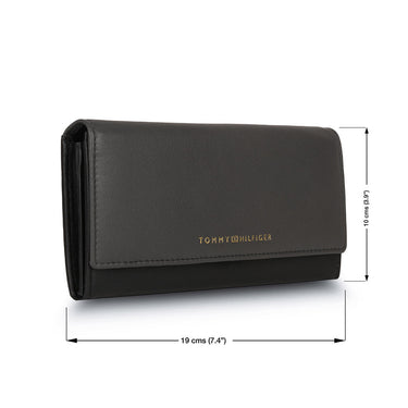 Tommy Hilfiger Taliyah Womens Leather Flap Wallet Grey