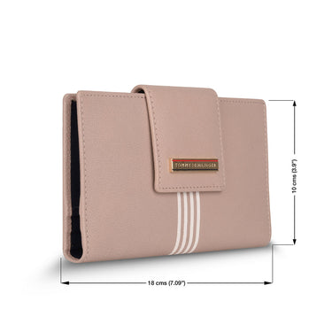 Tommy Hilfiger Alivia Womenbs Leather Flap Wallet Beige