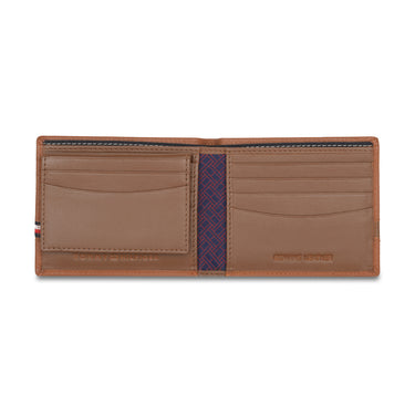 Tommy Hilfiger Lannon Passcase Wallet Tan
