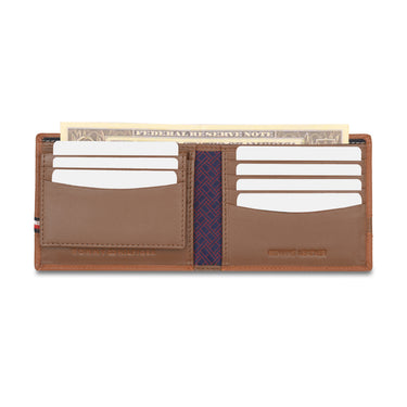 Tommy Hilfiger Lannon Passcase Wallet Tan